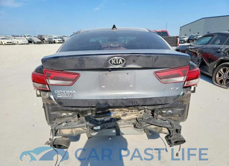 5XXGU4L16KG313098# 6