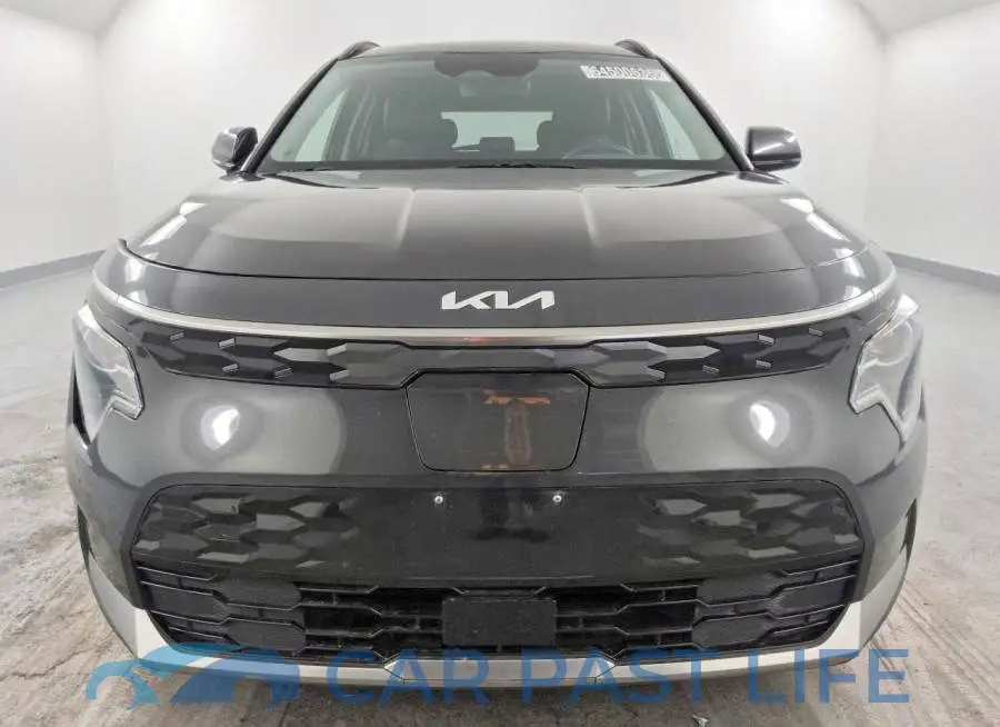 KNDCR3L11P5037211# 5