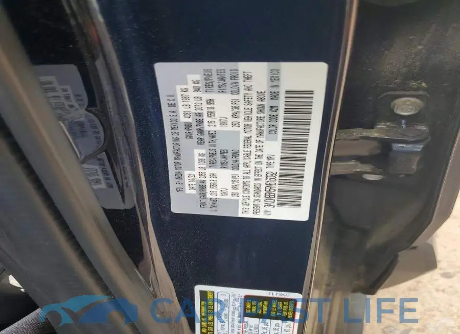 3MVDMBBM5RM616092# 13