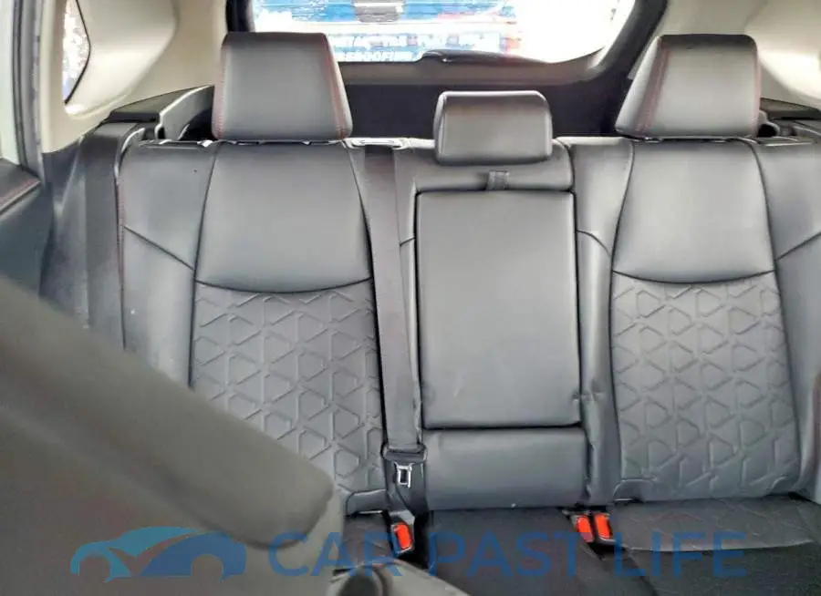 2T3J1RFV6LC108729# 10