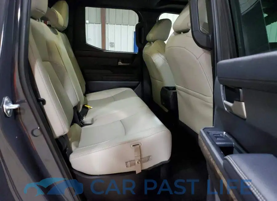 3TMLB5JN2RM071516# 10