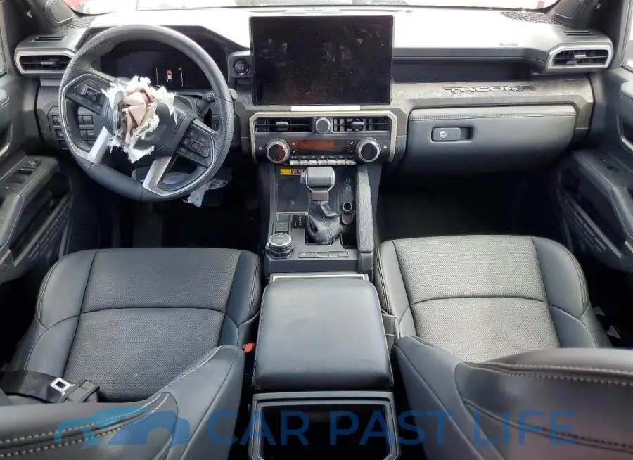 3TYLB5JN2RT012017# 8