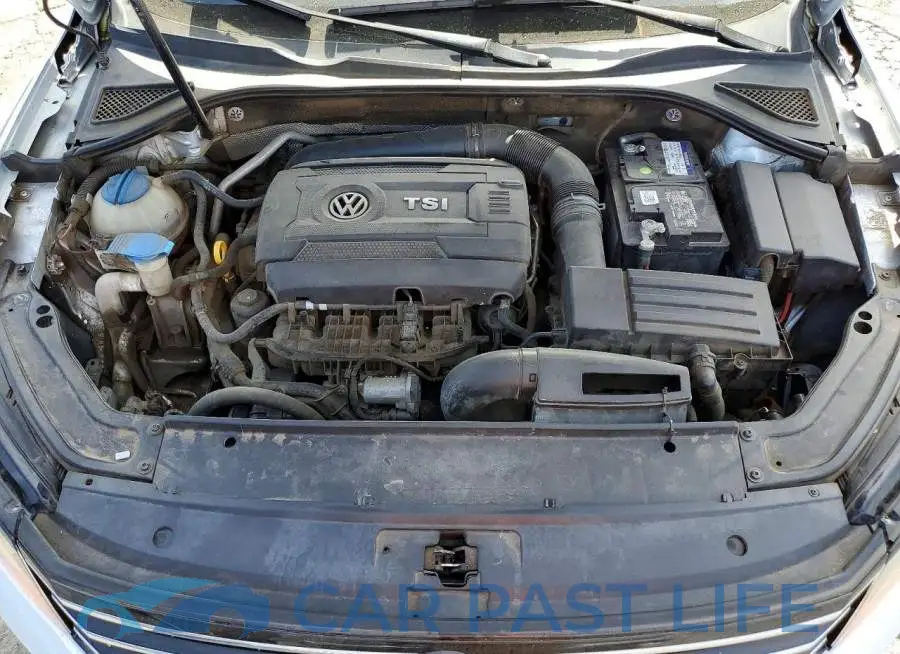 1VWAT7A34HC045365# 11