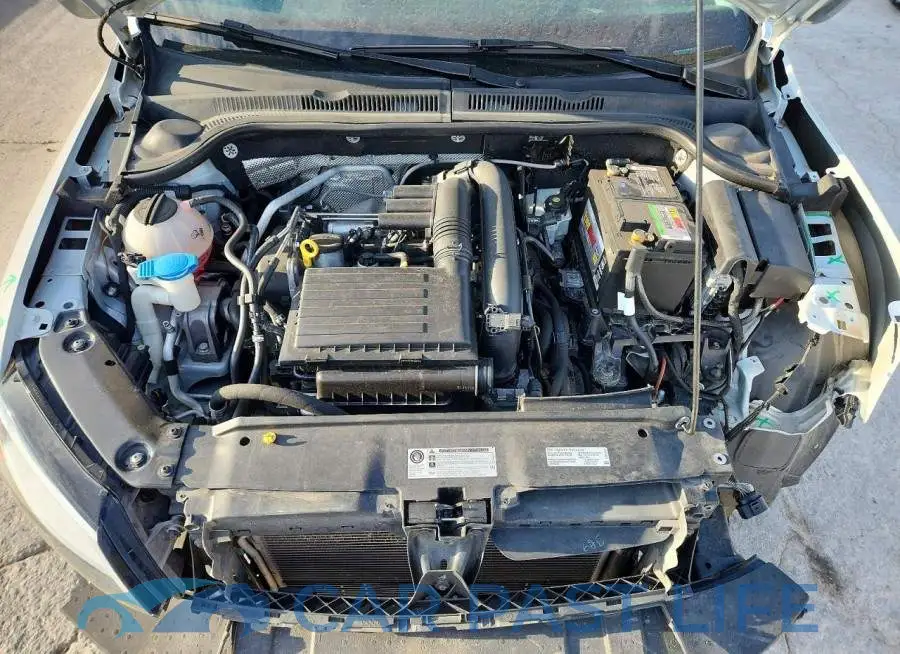 3VW2B7AJ9HM341535# 11
