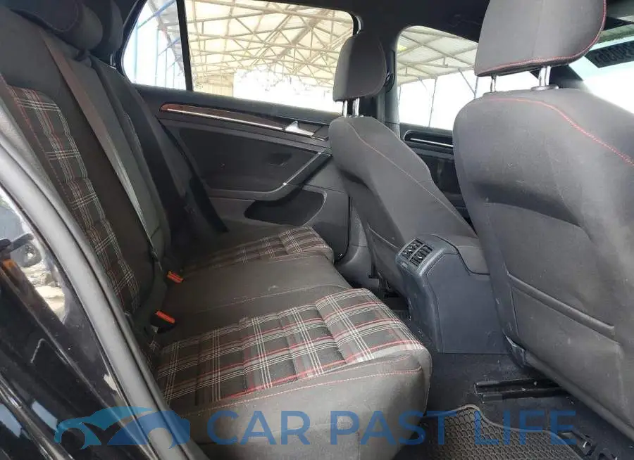 3VW4T7AU8HM019212# 10