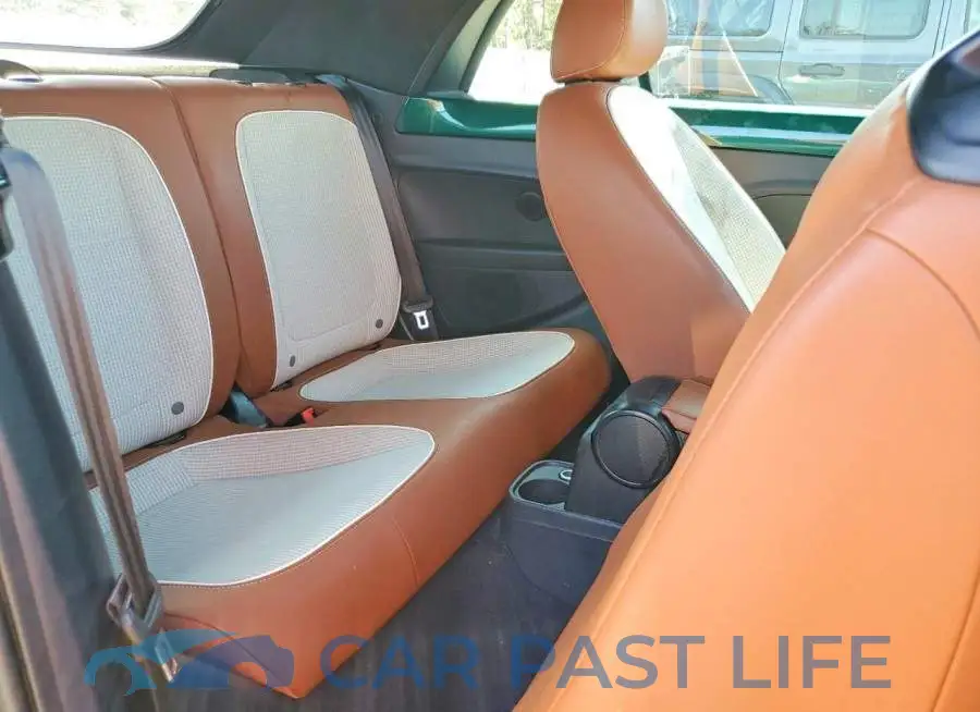 3VW517ATXHM819074# 10