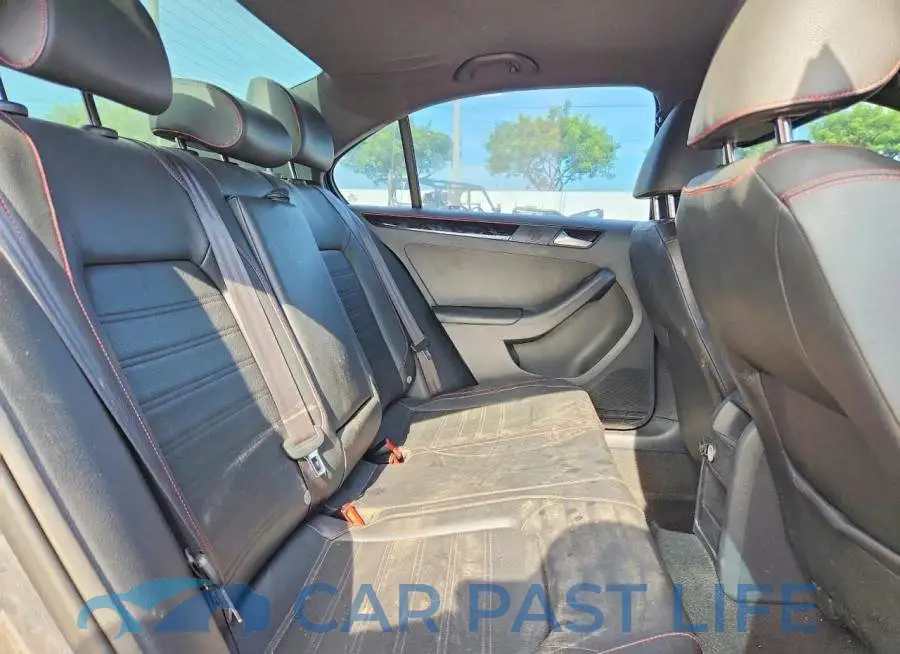 3VW5T7AJ1HM211808# 10
