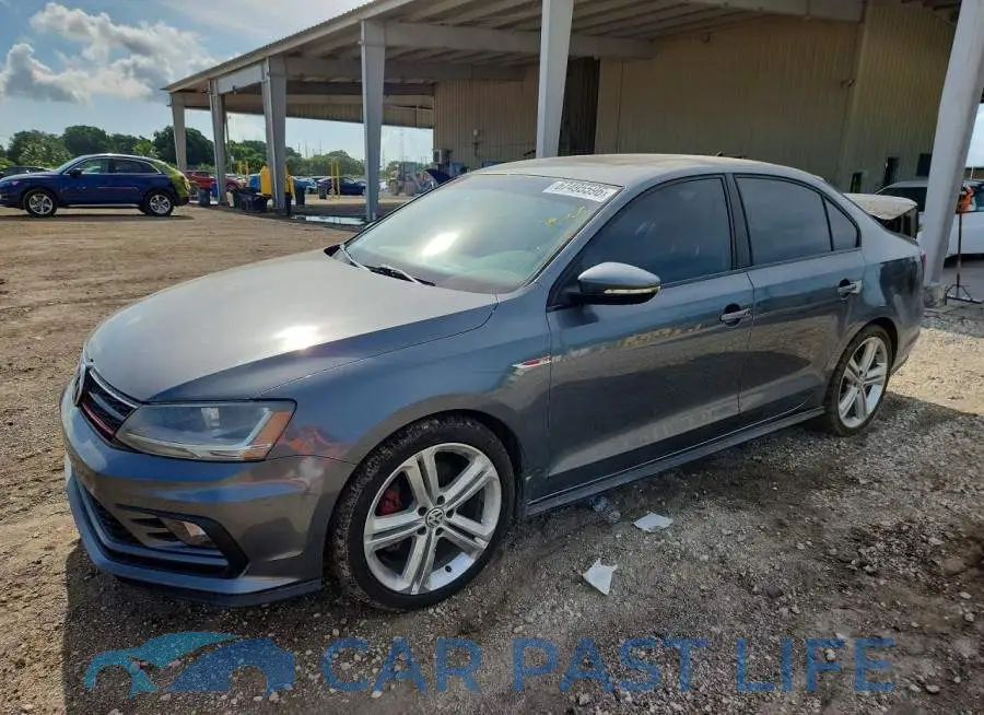 3VW5T7AJ1HM211808# 1