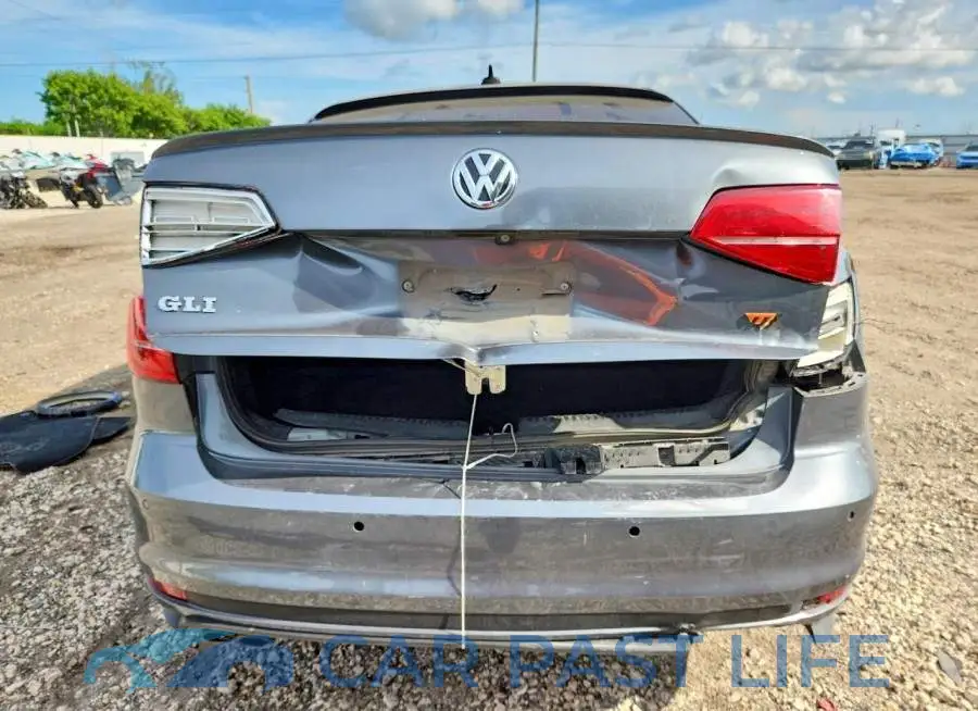 3VW5T7AJ1HM211808# 6