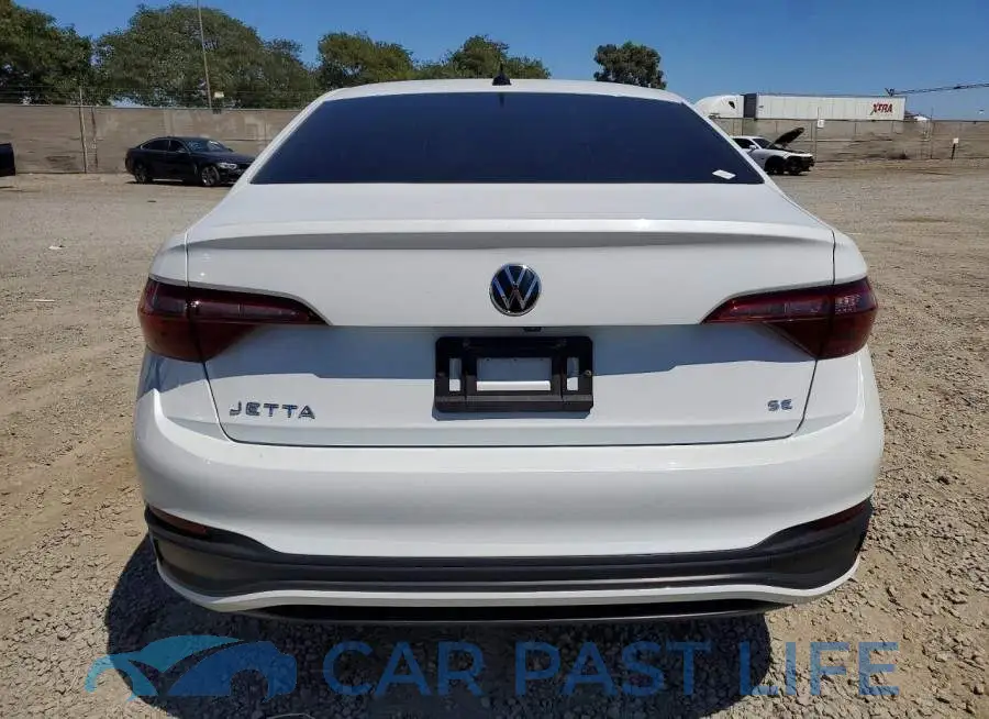 3VW7M7BUXPM061999# 6