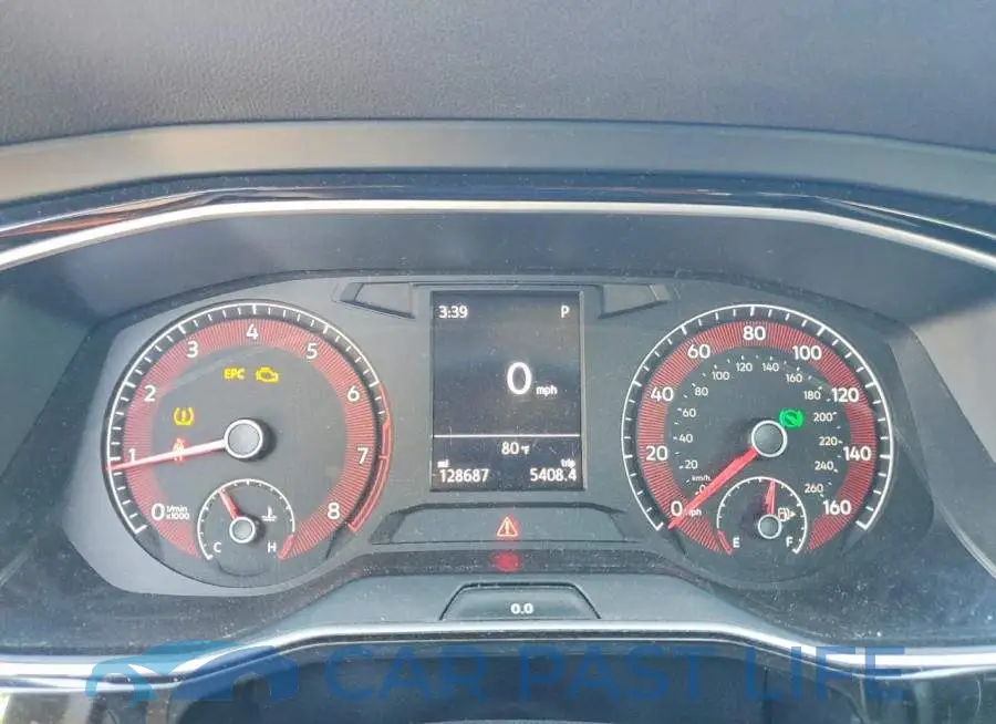 3VWCB7BU7KM247013# 9