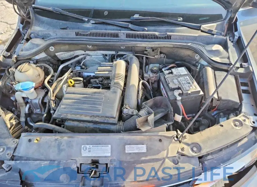 3VWDB7AJ0HM201009# 11