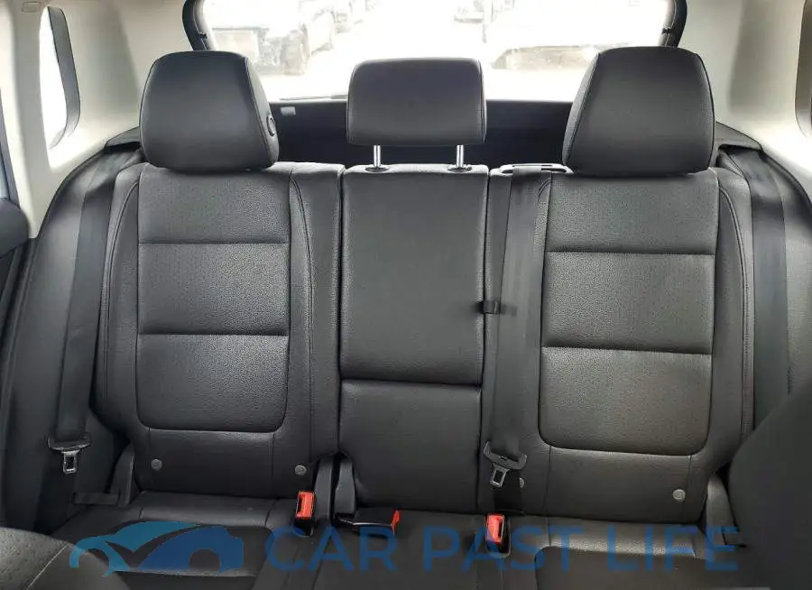 WVGAV7AX2HW507657# 10