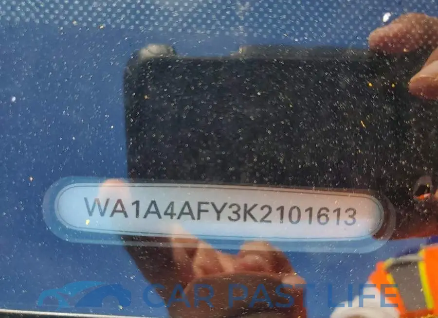 WA1A4AFY3K2101613# 13