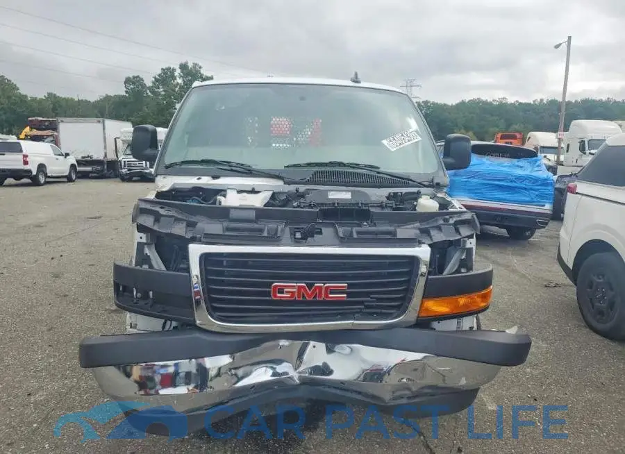 1GTW7AFP2S1252099# 5