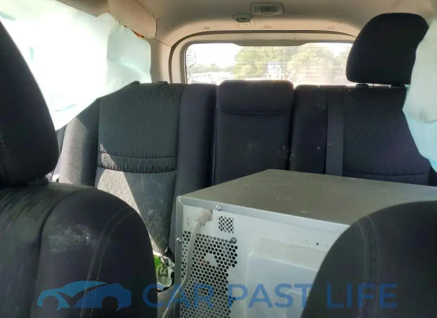JN8AT2MV6JW301078# 10