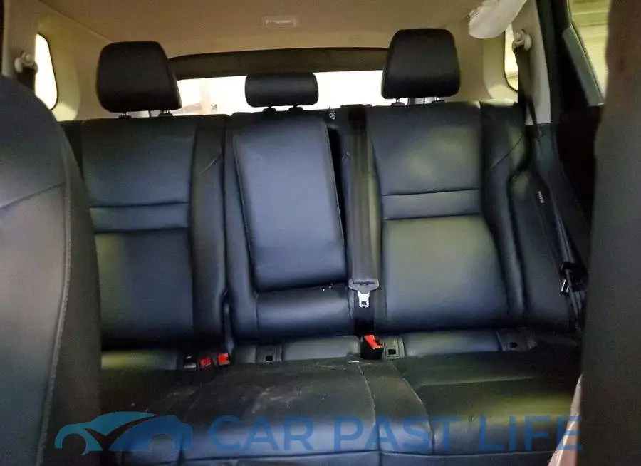 JN8BT3CB3RW170981# 10