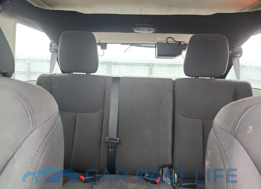 1C4BJWDG7JL805137# 10