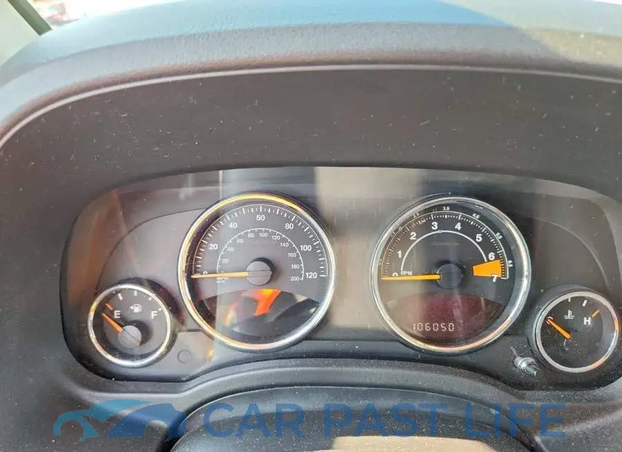 1C4NJCEB9HD199584# 9