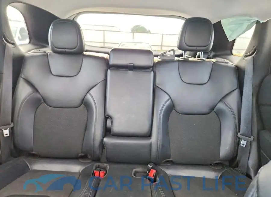 1C4PJLLB2LD645286# 10