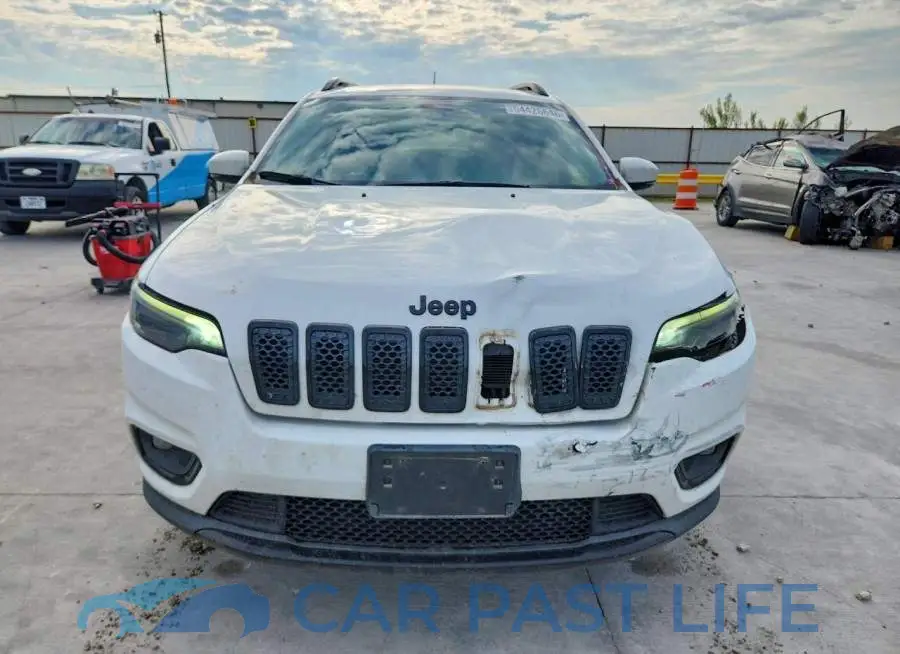 1C4PJLLB2LD645286# 5
