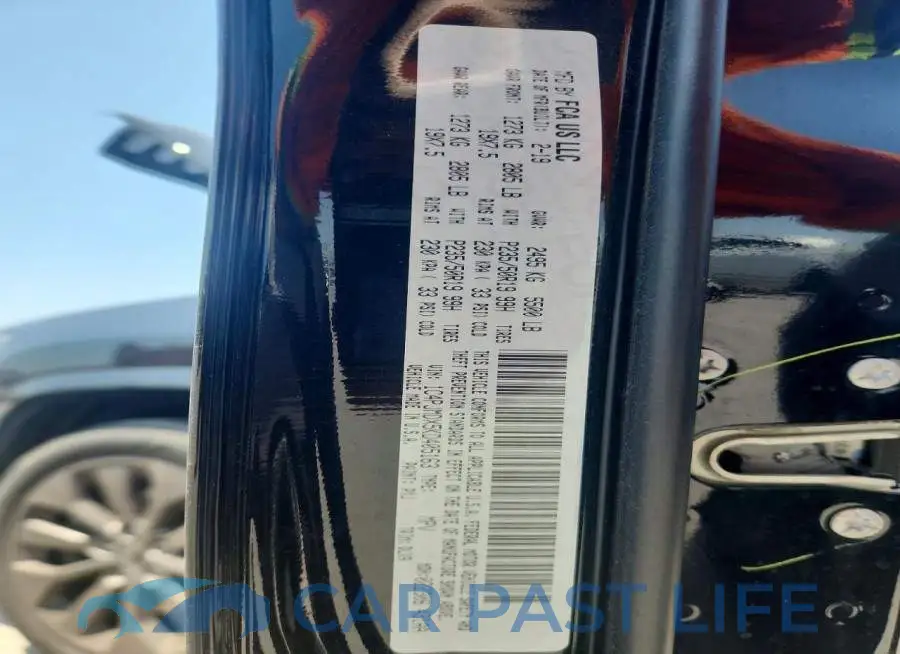 1C4PJMDX5KD405163# 12