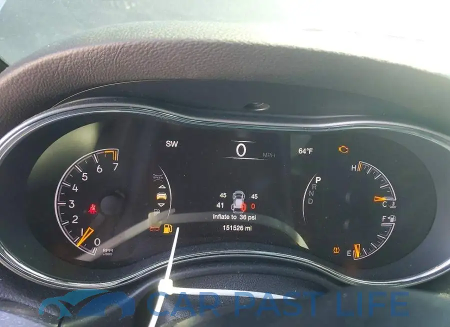 1C4RJEAG7HC915810# 9