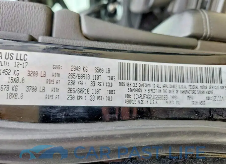 1C4RJFAG2JC268163# 13