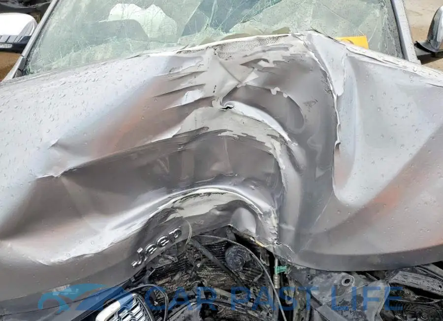 1C4RJFCG9JC373506# 11