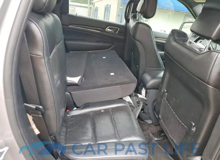 1C4RJFCG9JC373506# 10