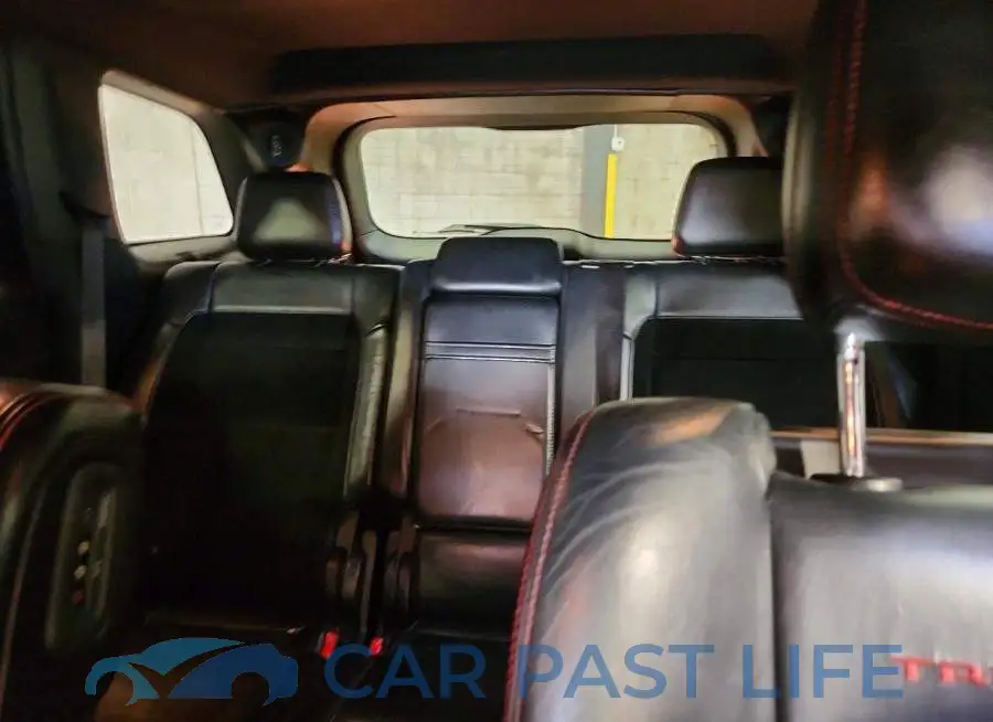 1C4RJFLG3HC612672# 10