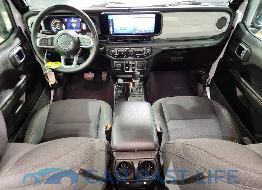 1C4RJXP63RW270812# 8