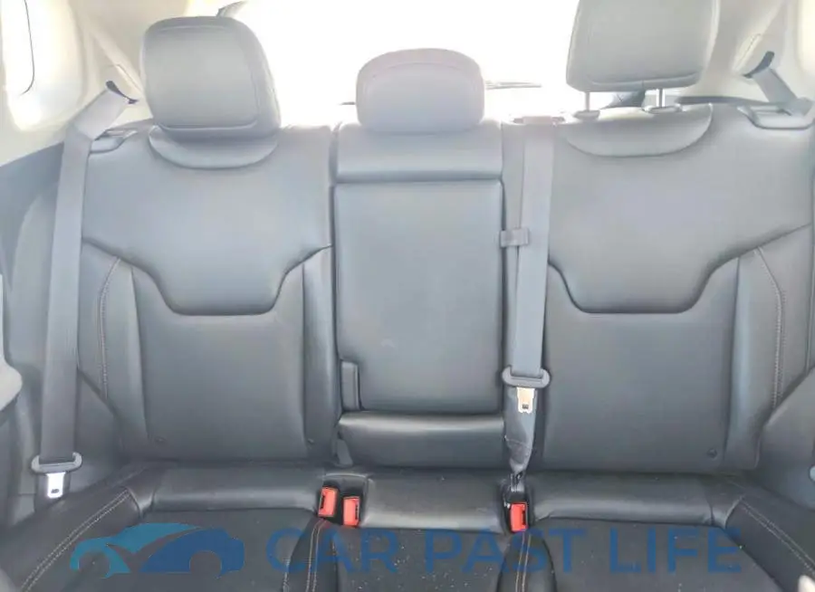 3C4NJDCB7NT106172# 10