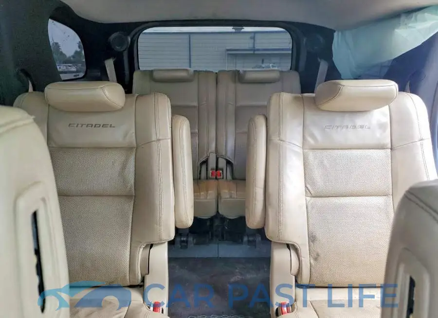 1C4RDHEG3HC606161# 10