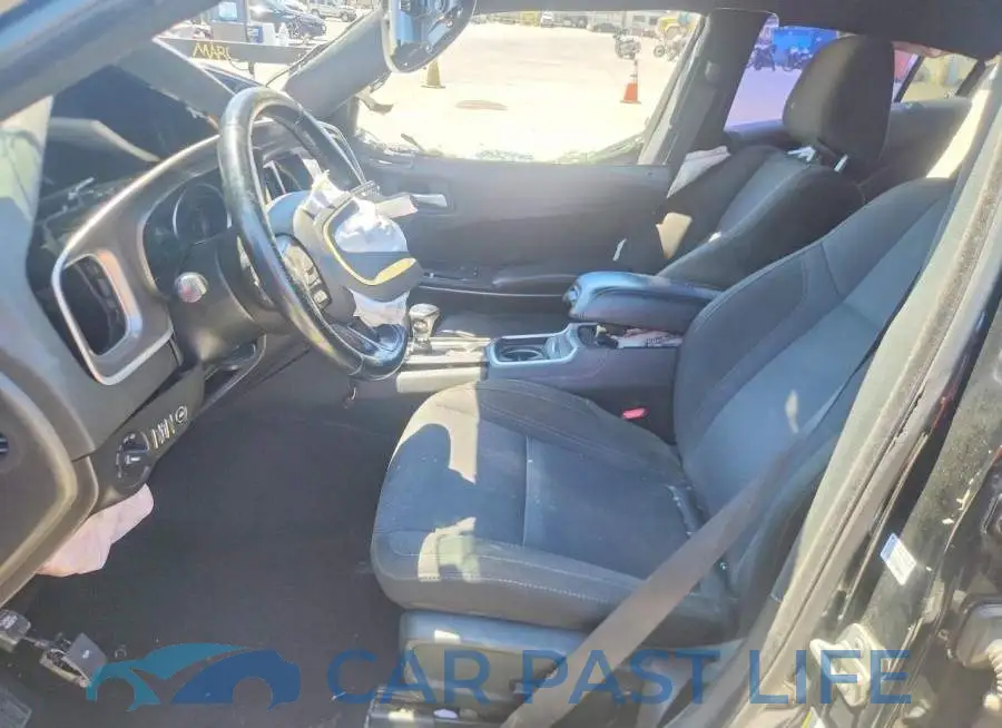 2C3CDXBG1LH106904# 7