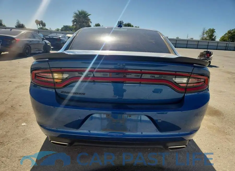 2C3CDXBG4PH565995# 6