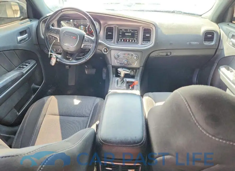 2C3CDXBG8NH161174# 8