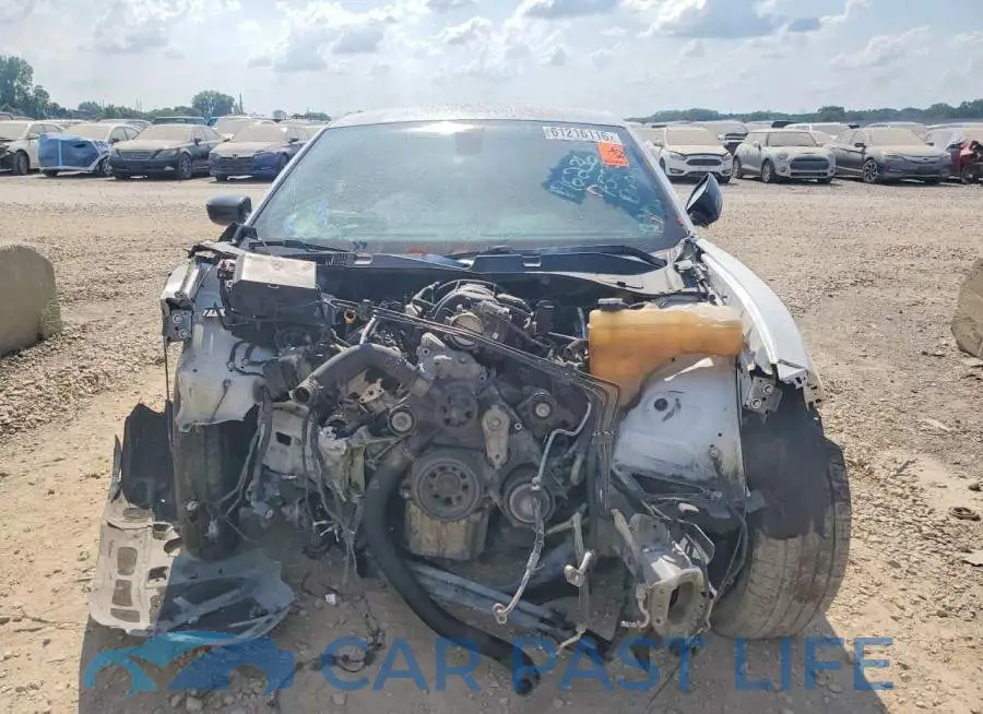 2C3CDXCT7JH260767# 5
