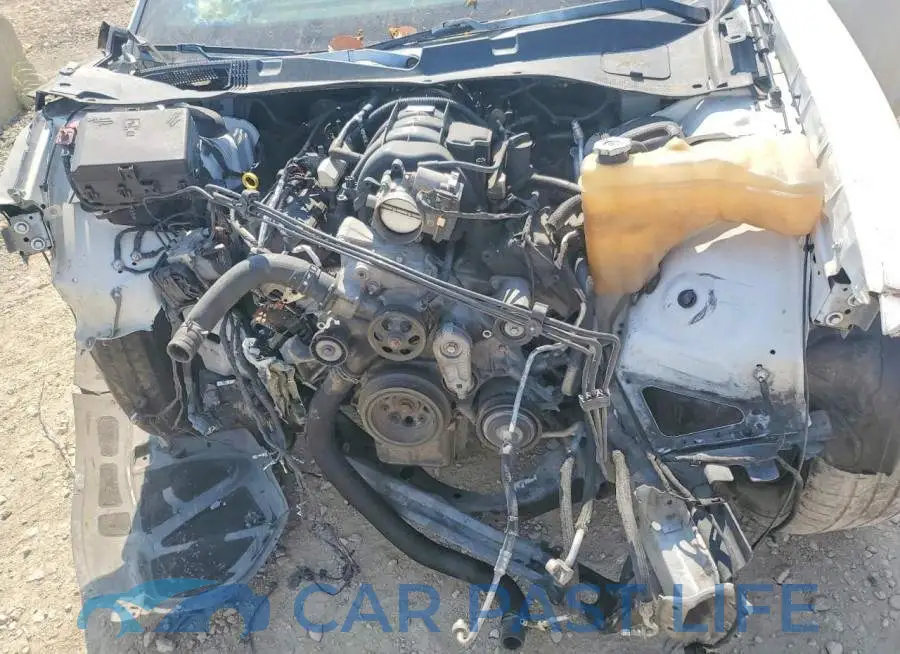2C3CDXCT7JH260767# 11