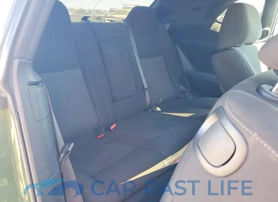 2C3CDZAG1LH213738# 10