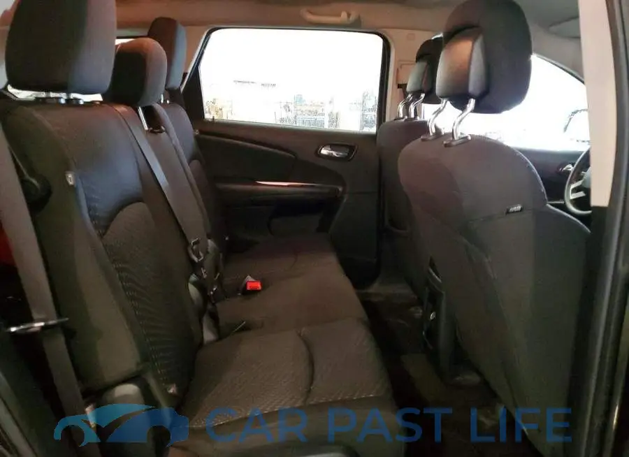 3C4PDCAB3KT751359# 11