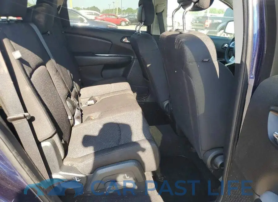 3C4PDCABXJT184064# 11