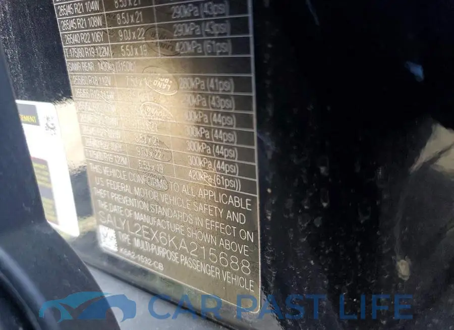 SALYL2EX6KA215688# 14