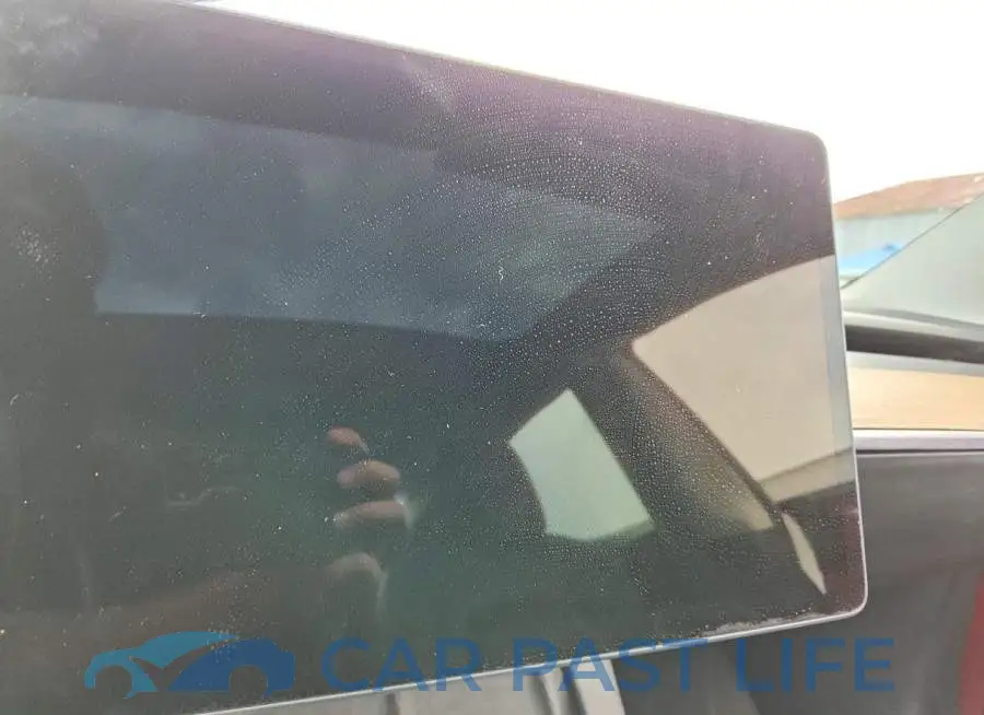 5YJ3E1EA9NF184787# 9