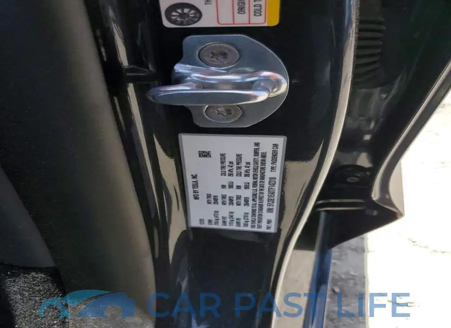 5YJ3E1EAXTF142318# 12
