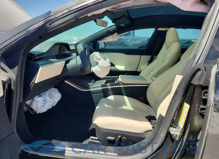 5YJSA1E60PF513978# 7