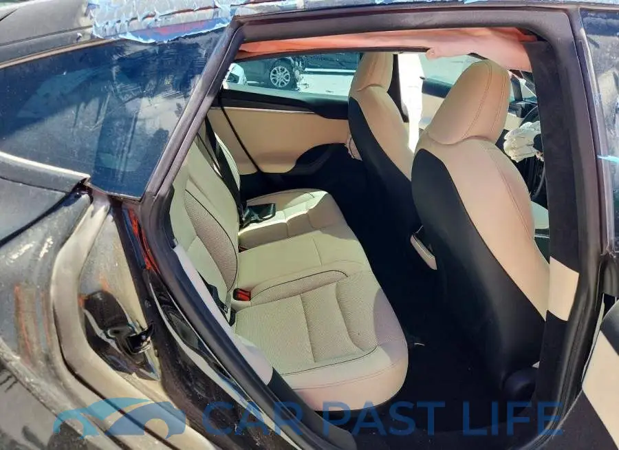 5YJSA1E60PF513978# 10