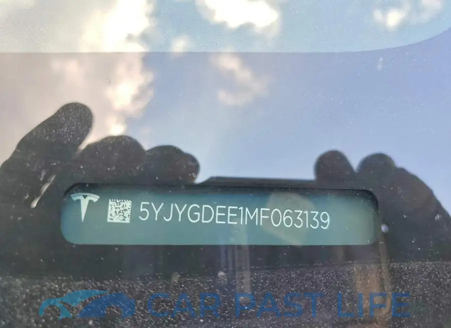 5YJYGDEE1MF063139# 12