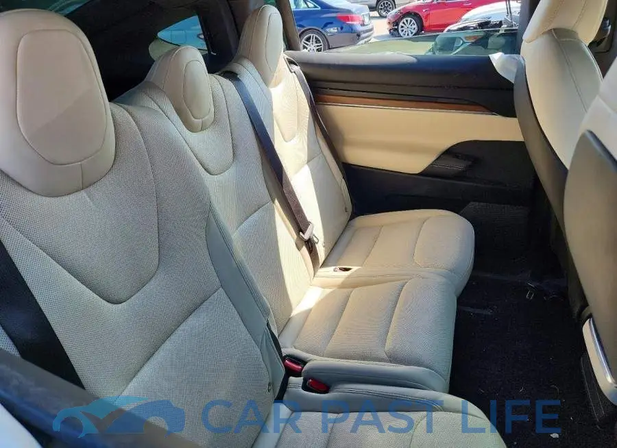7SAXCAE55NF357962# 11