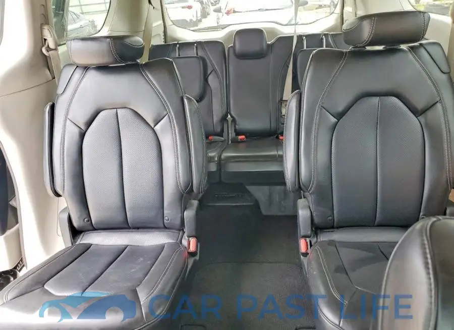2C4RC1BG2PR549620# 10